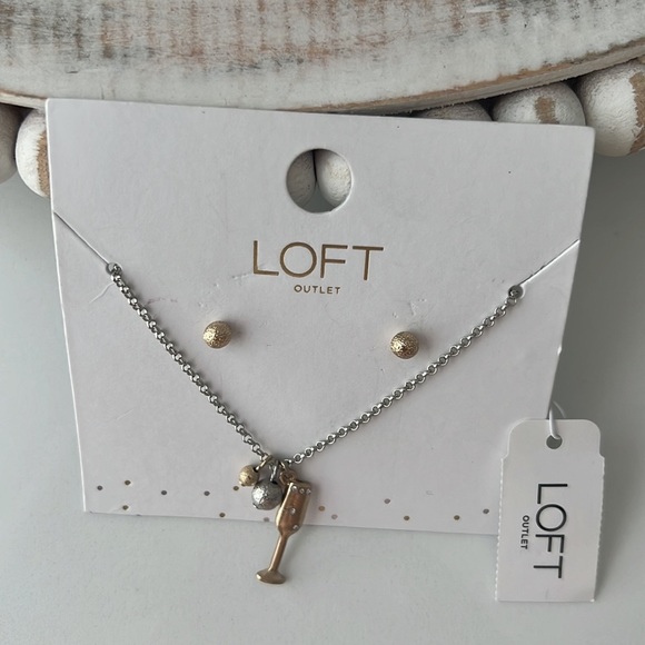 Cute LOFT SET - Picture 7 of 10